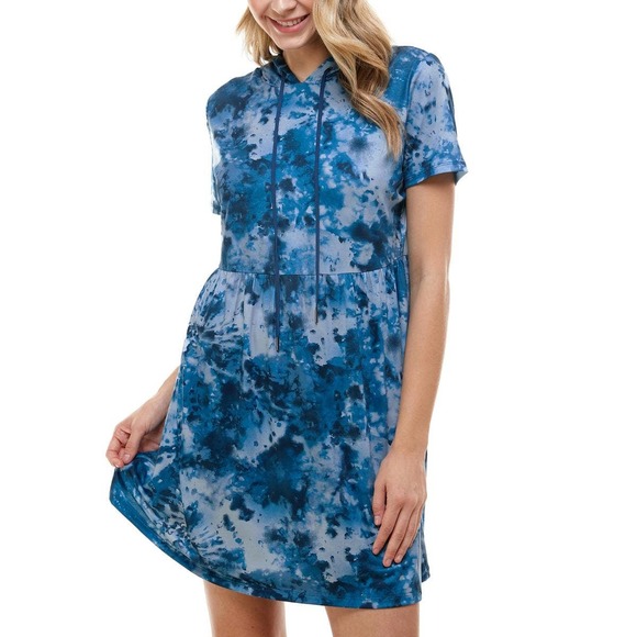 BeBop Dresses & Skirts - Bebop  Blue Tie Dye Short Sleeve Hooded Mini Dress NWT
